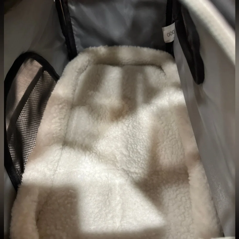 Coastal Bergan pet comfort carrier safe padded dog & cat airline approved vented